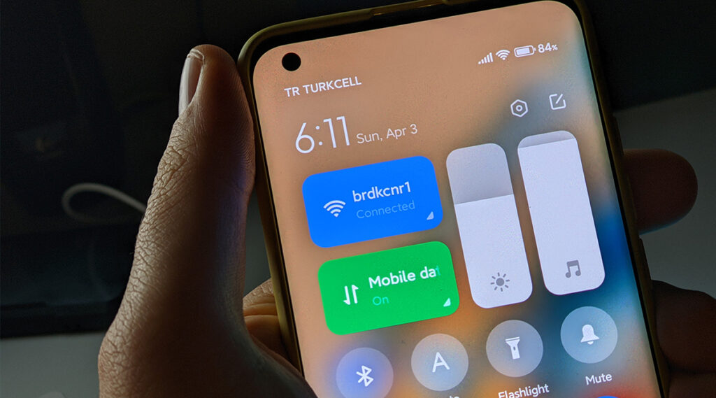 How to enable MIUI 13 Control Center that changed with the new MIUI ...