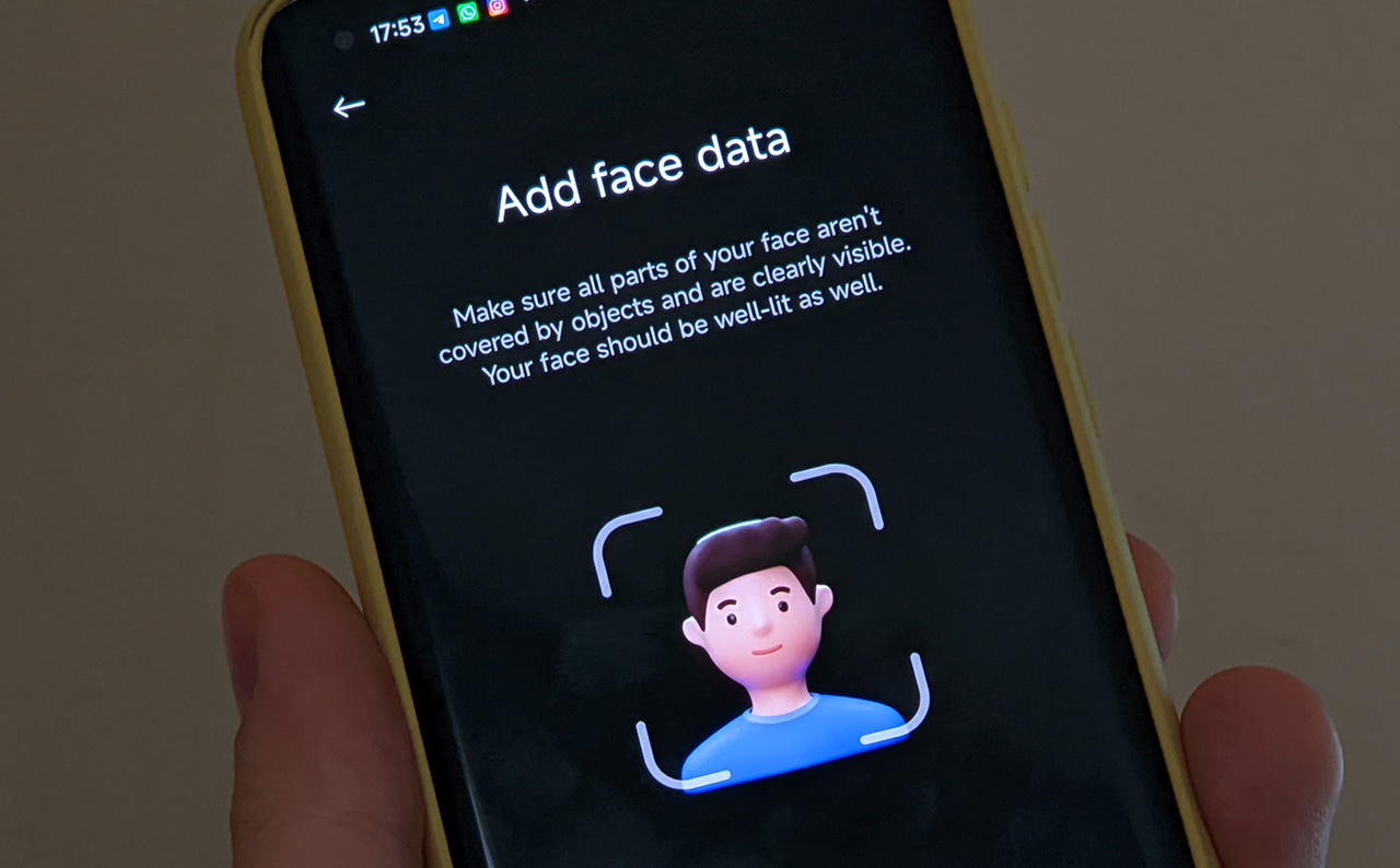 How to use face unlock on Android
